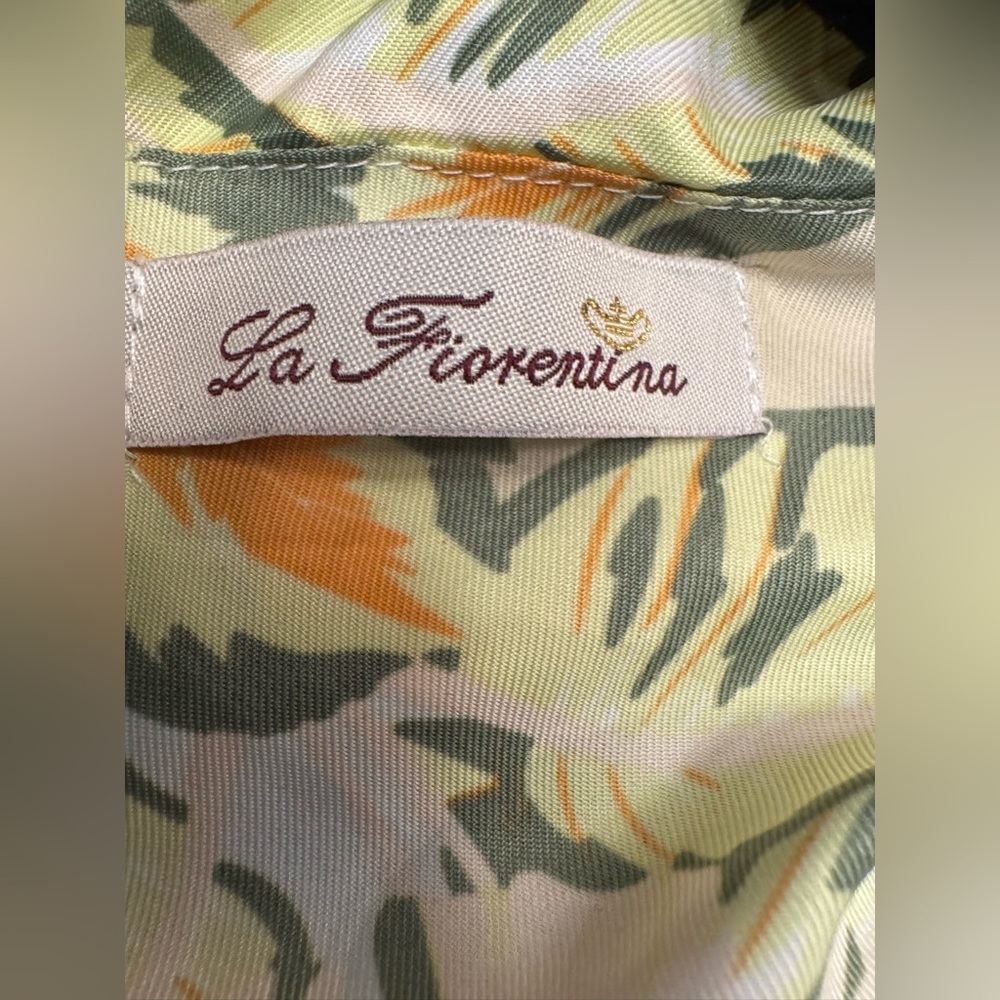 LA FIORENTINA
Poncho - Picture 2 of 4